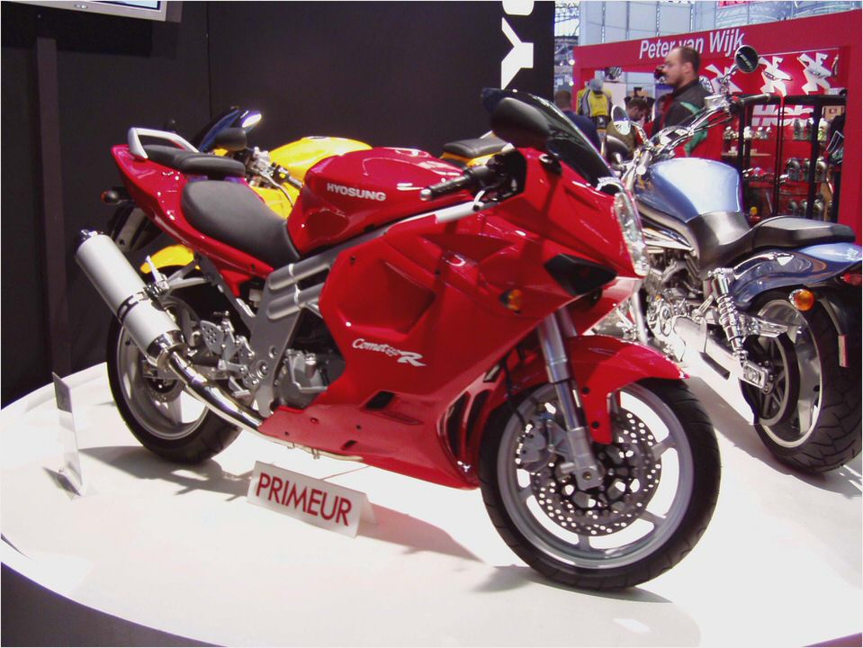 Hyosung Comet GT650 R Hyosung Comet GT650 R