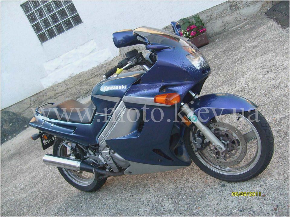 Kawasaki ZZR 250