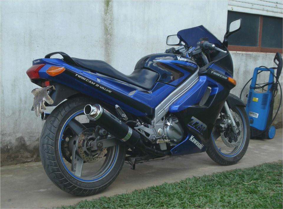 Kawasaki ZZR 250