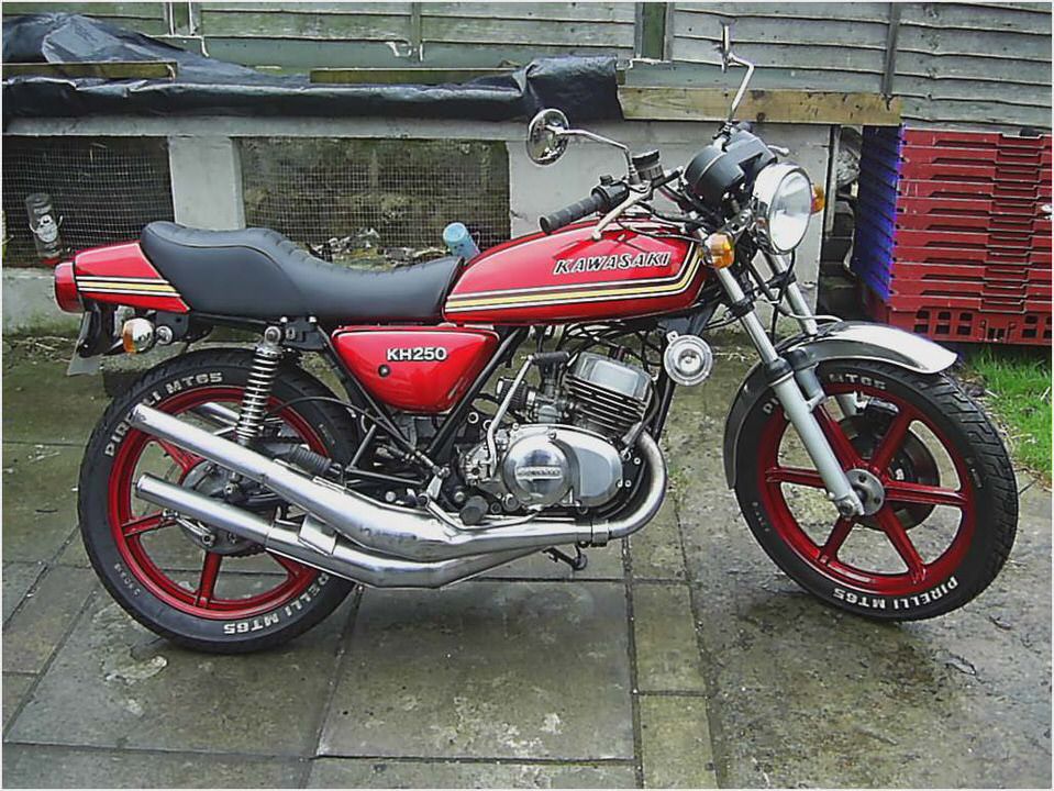 Kawasaki KH 250