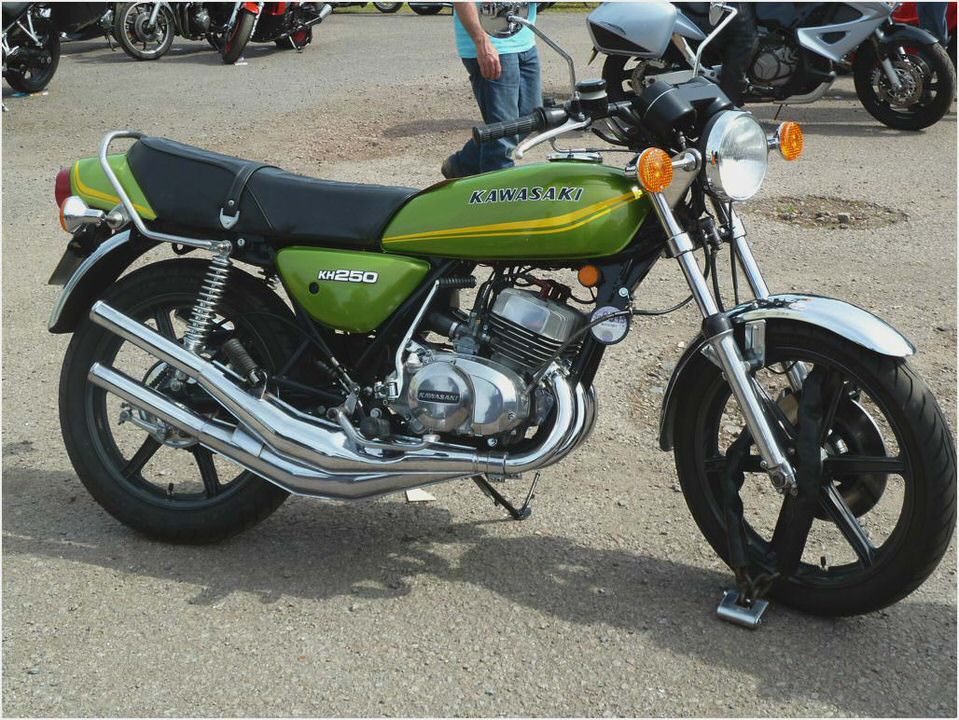 Kawasaki KH 250