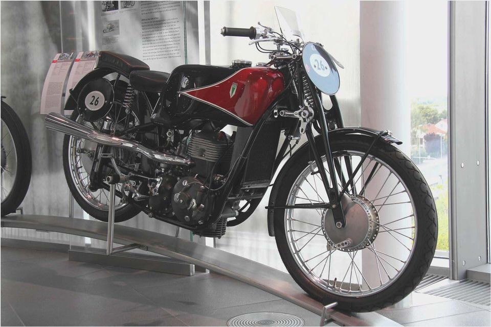 Kawasaki Square Four 2 Stroke Prototype