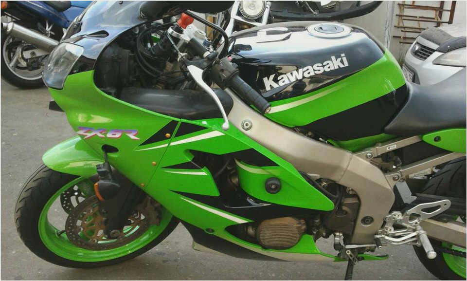 Kawasaki ZX 6 R Performance Edition