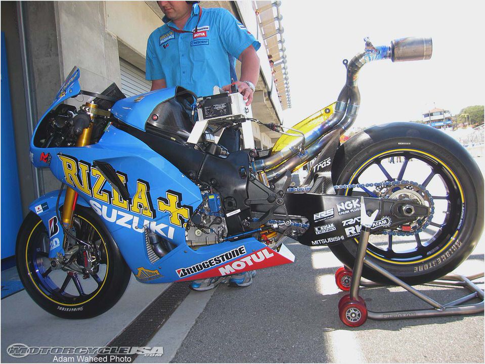Suzuki GSV-R Suzuki GSV-R