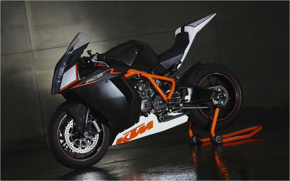 KTM 1190 RC8 KTM 1190 RC8