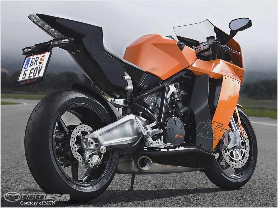KTM 1190 RC8 KTM 1190 RC8