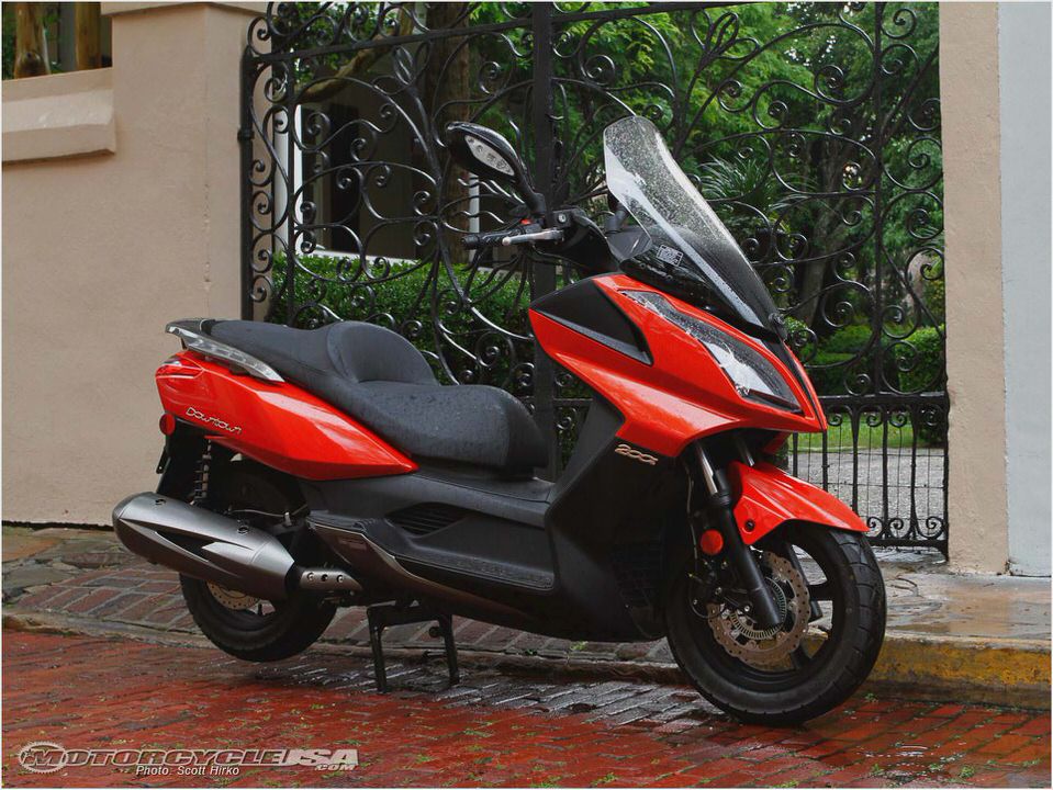 Kymco Downtown 300i Kymco Downtown 300i