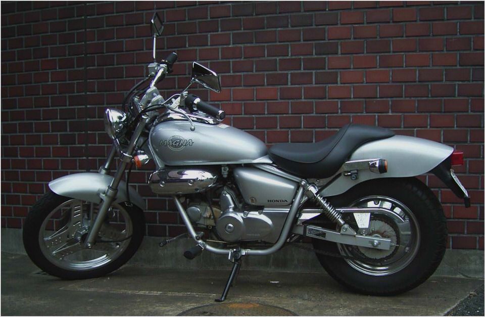 Honda V-Twin Magna