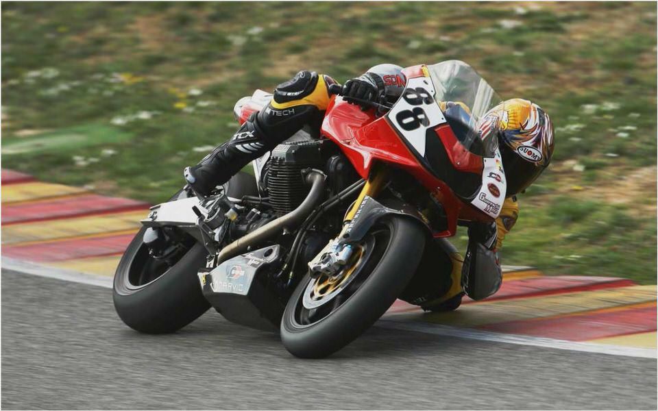 Moto Guzzi MGS-01 Corsa
