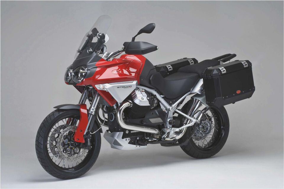 Moto Guzzi Stelvio 1200 4V