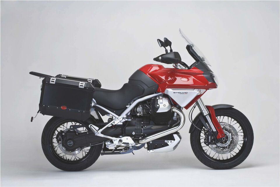 Moto Guzzi Stelvio 1200 4V
