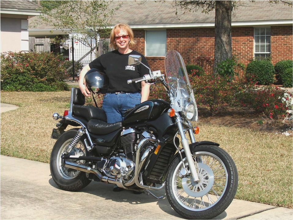 motorcycle Suzuki AH motorcycle Suzuki AH