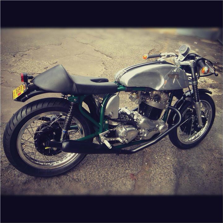 Norton Cafe Racer 750