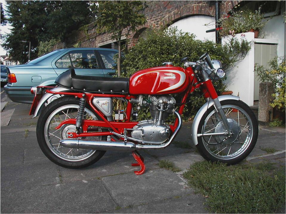 Ducati Mach 1