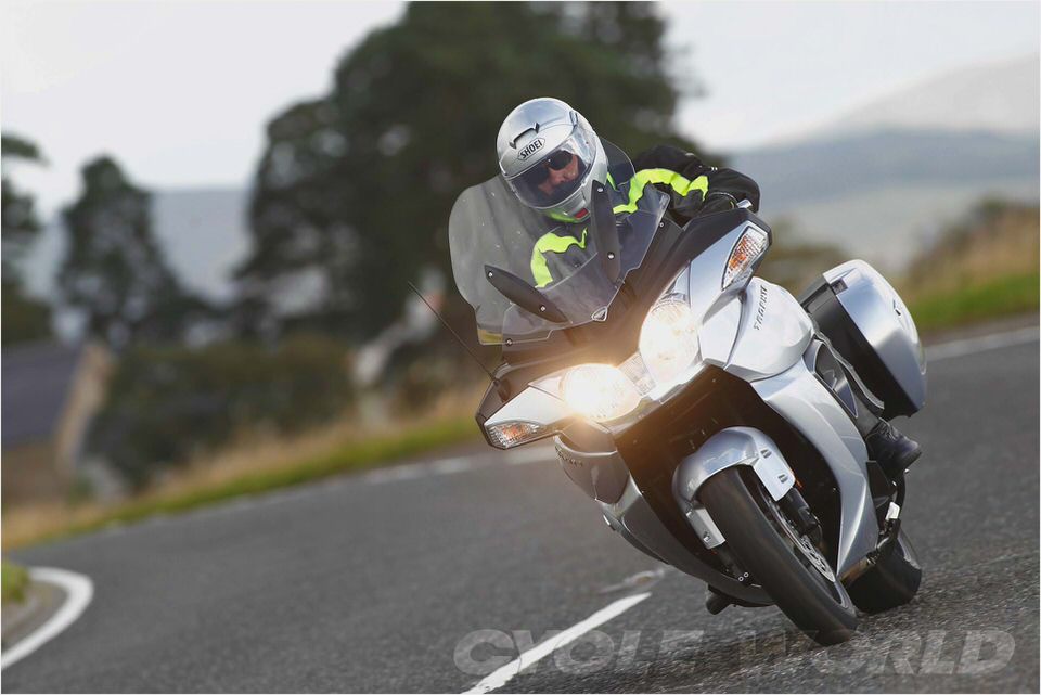Triumph Trophy 1200