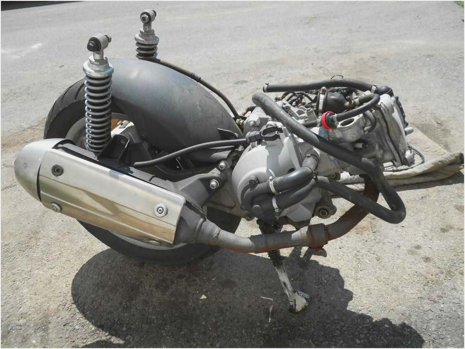 Piaggio BV 200