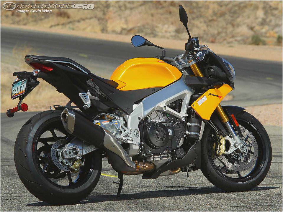 Aprilia Tuono V4 R APRC Aprilia Tuono V4 R APRC