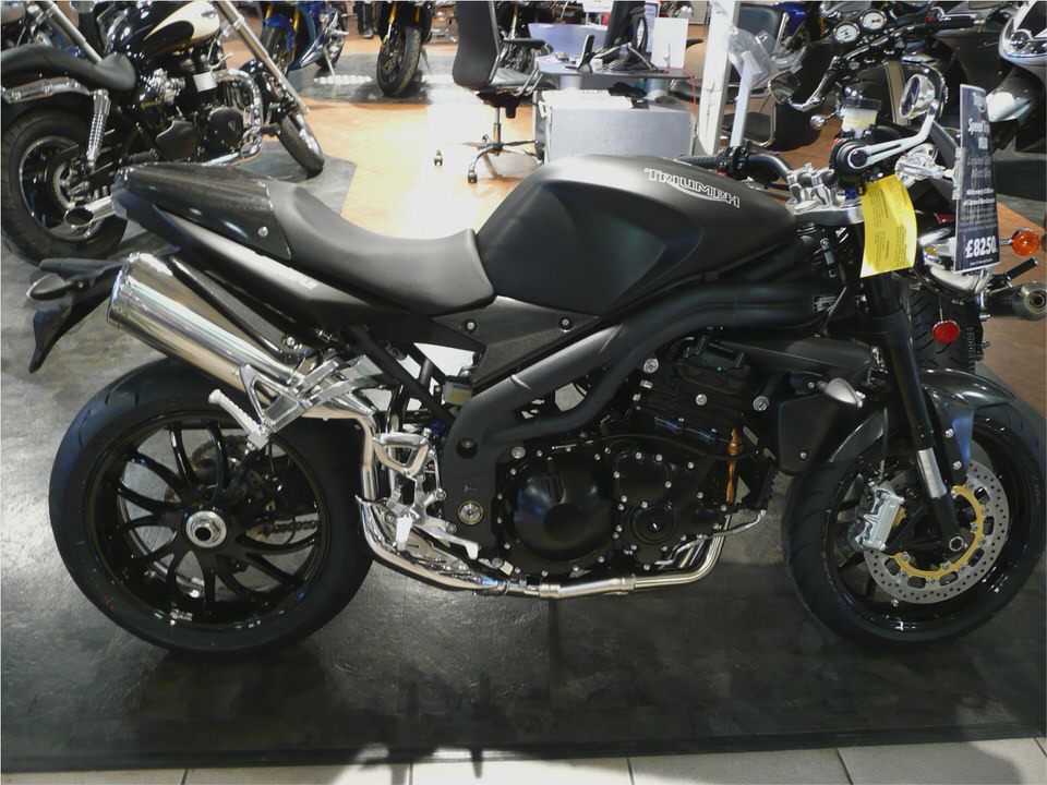 Triumph Speed Triple 1050