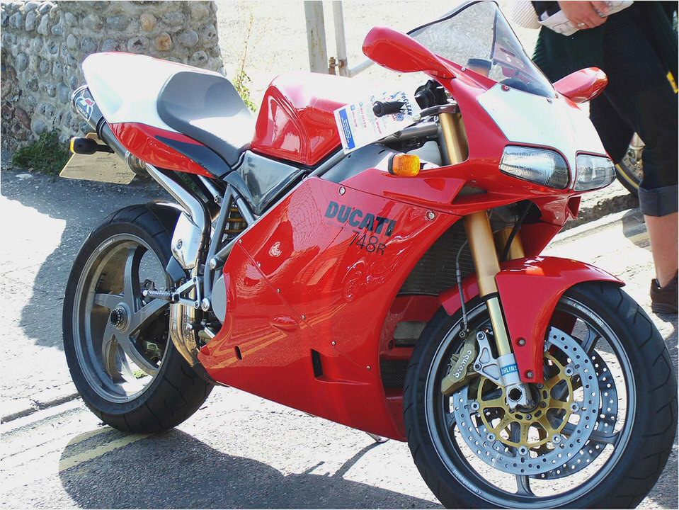 Ducati 916 Strada