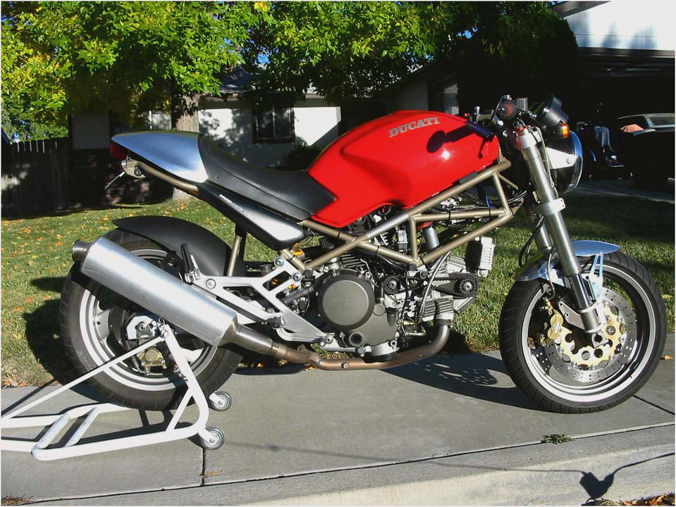 Ducati M 750 Dark Ducati M 750 Dark