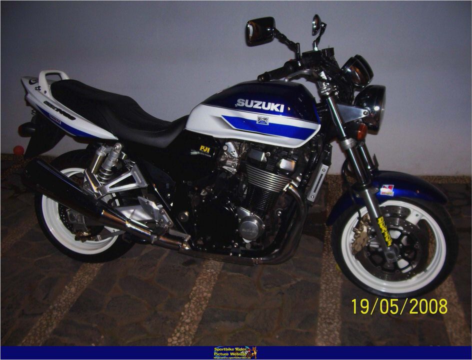 Suzuki GSX 1400