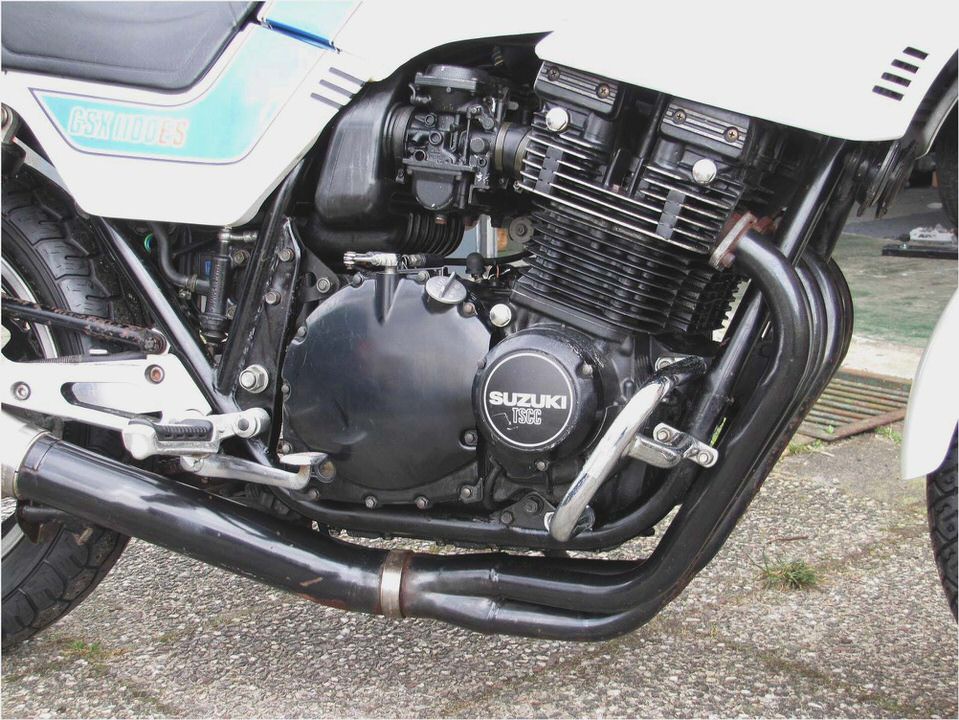 Suzuki GSX 1100 ES