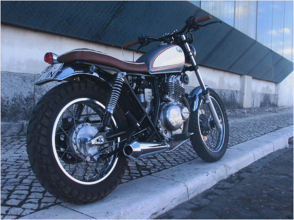 Suzuki GN 250 E Suzuki GN 250 E