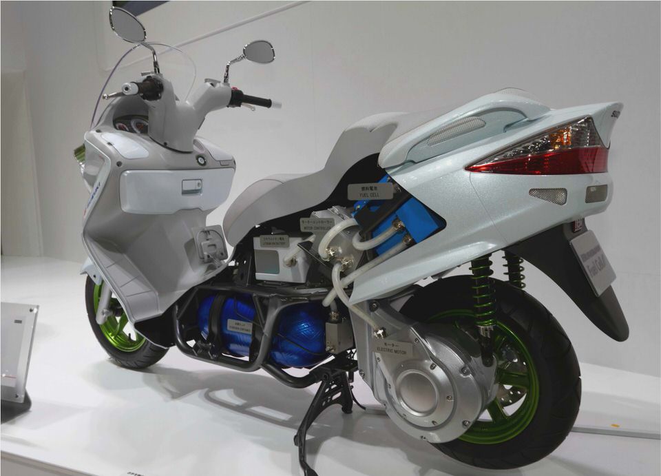 Suzuki Burgman Fuell Cell Concept Suzuki Burgman Fuell Cell Concept