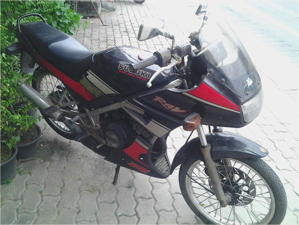 Suzuki RG 150