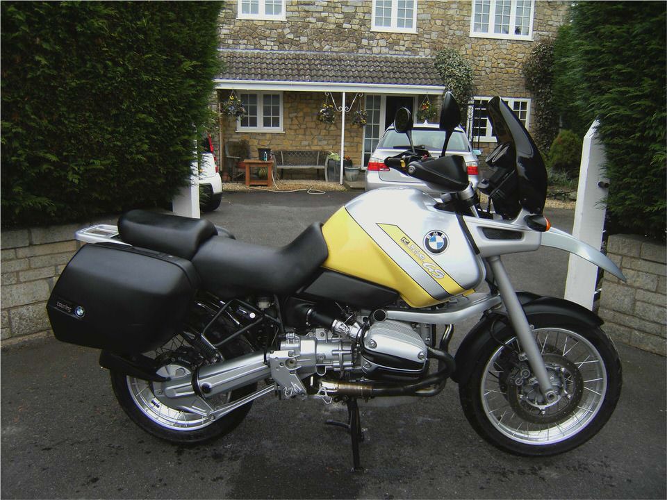 BMW R850GS