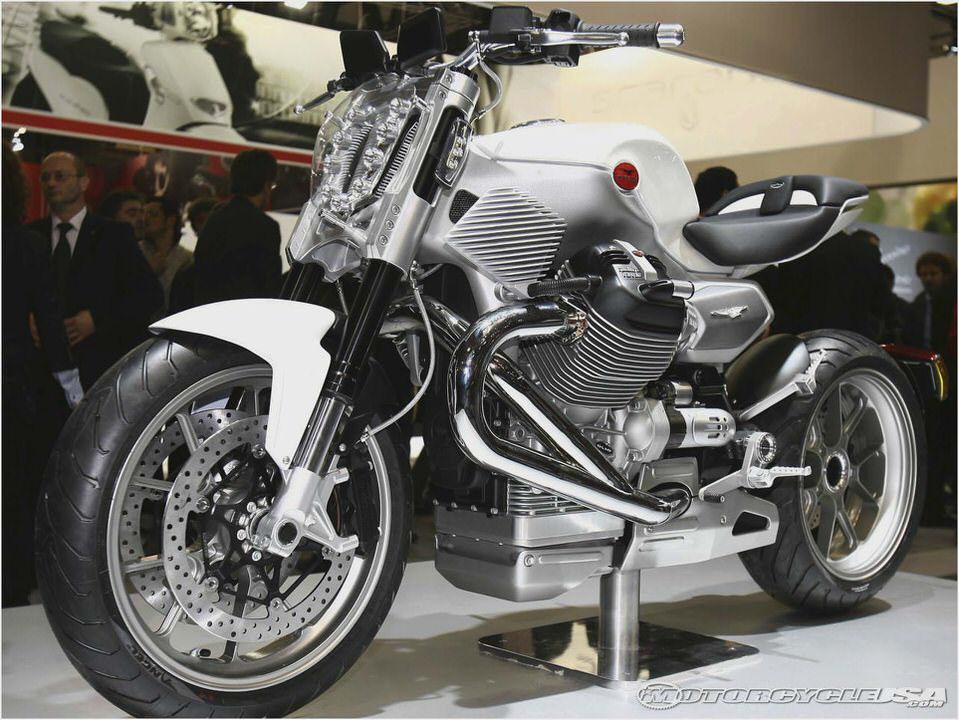 Moto Guzzi V12 LM Concept