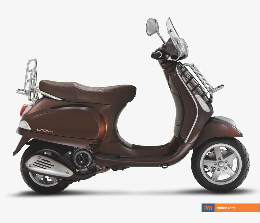 Vespa LX 125 Touring