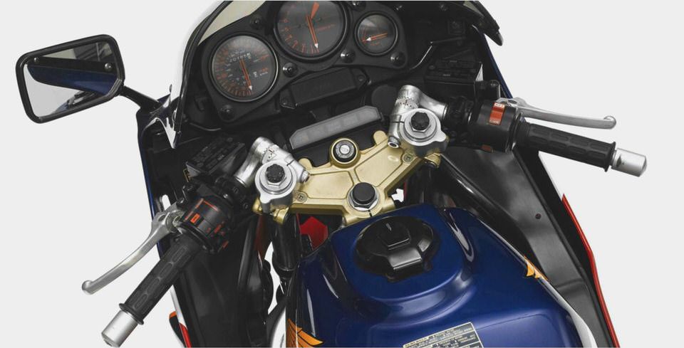 Honda VF 1000 R Honda VF 1000 R