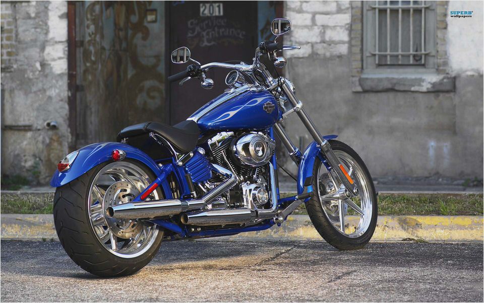 Harley-Davidson FXCW Rocker Classic