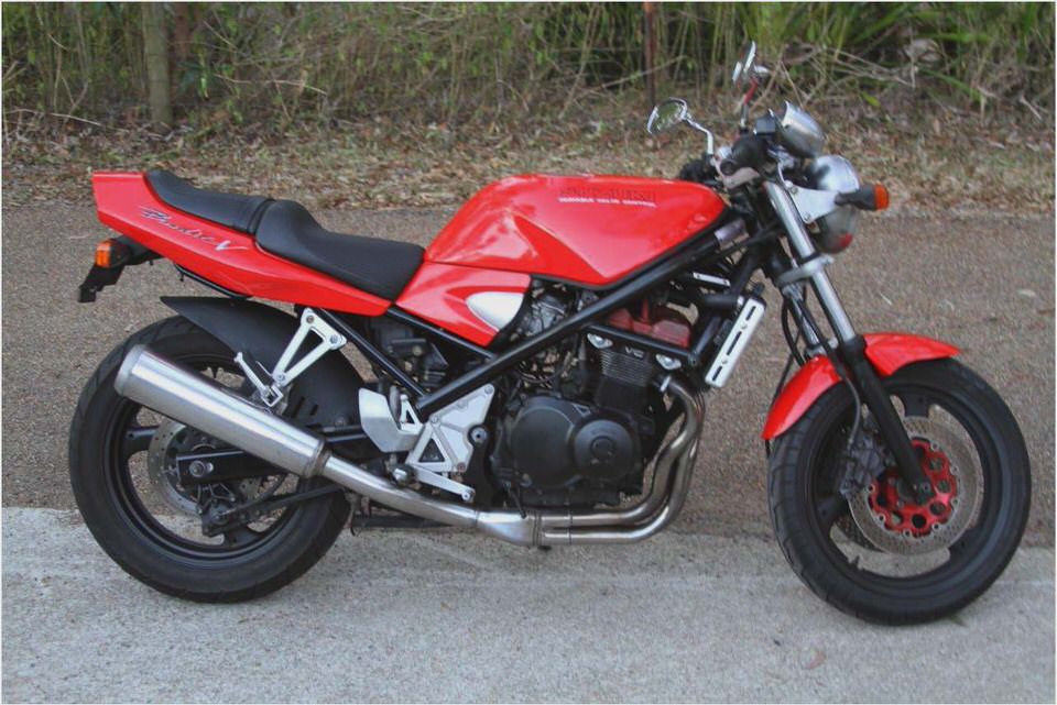 Suzuki GSF 400 Suzuki GSF 400