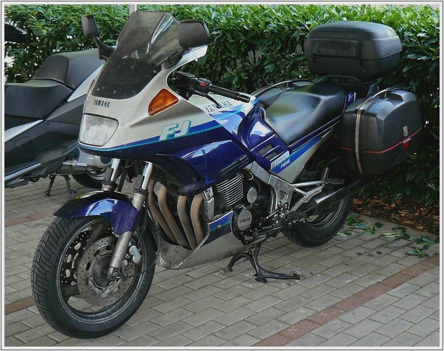 Yamaha FJ 1200